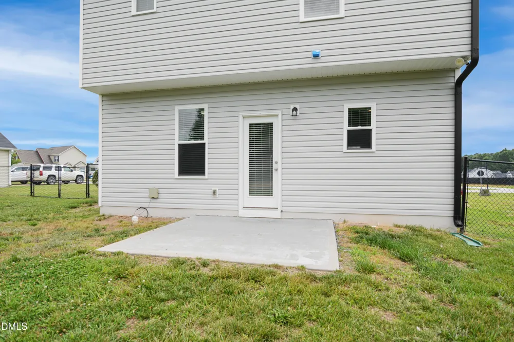 218 Day Lily Street Selma, NC 27576