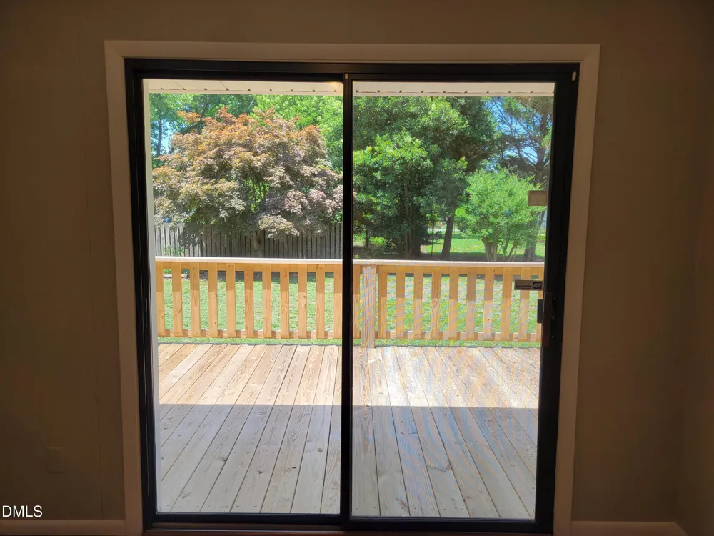 607 E Butler Avenue Liberty, NC 27298