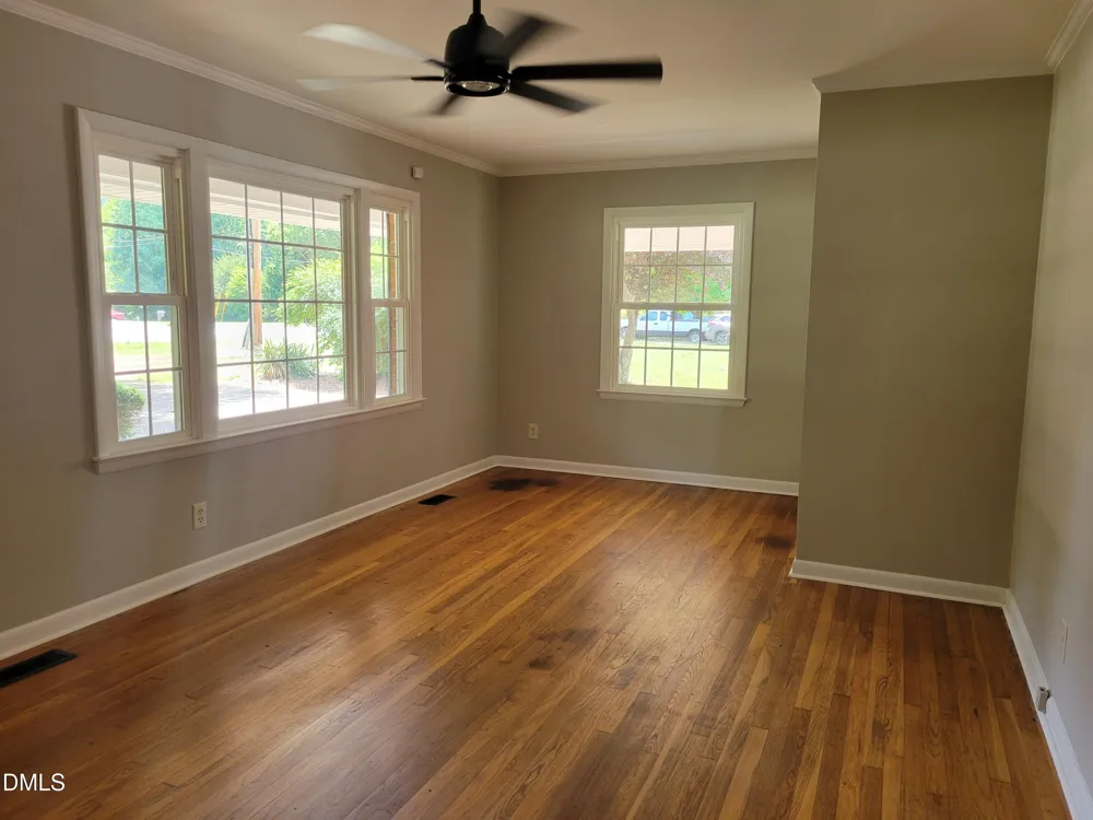 607 E Butler Avenue Liberty, NC 27298