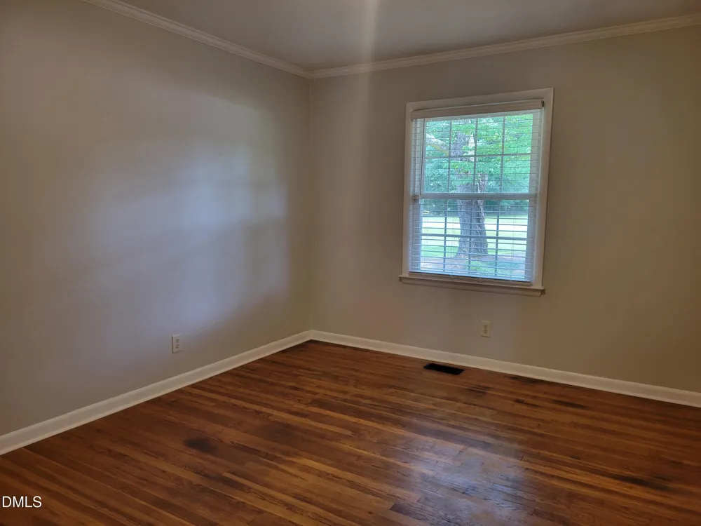 607 E Butler Avenue Liberty, NC 27298