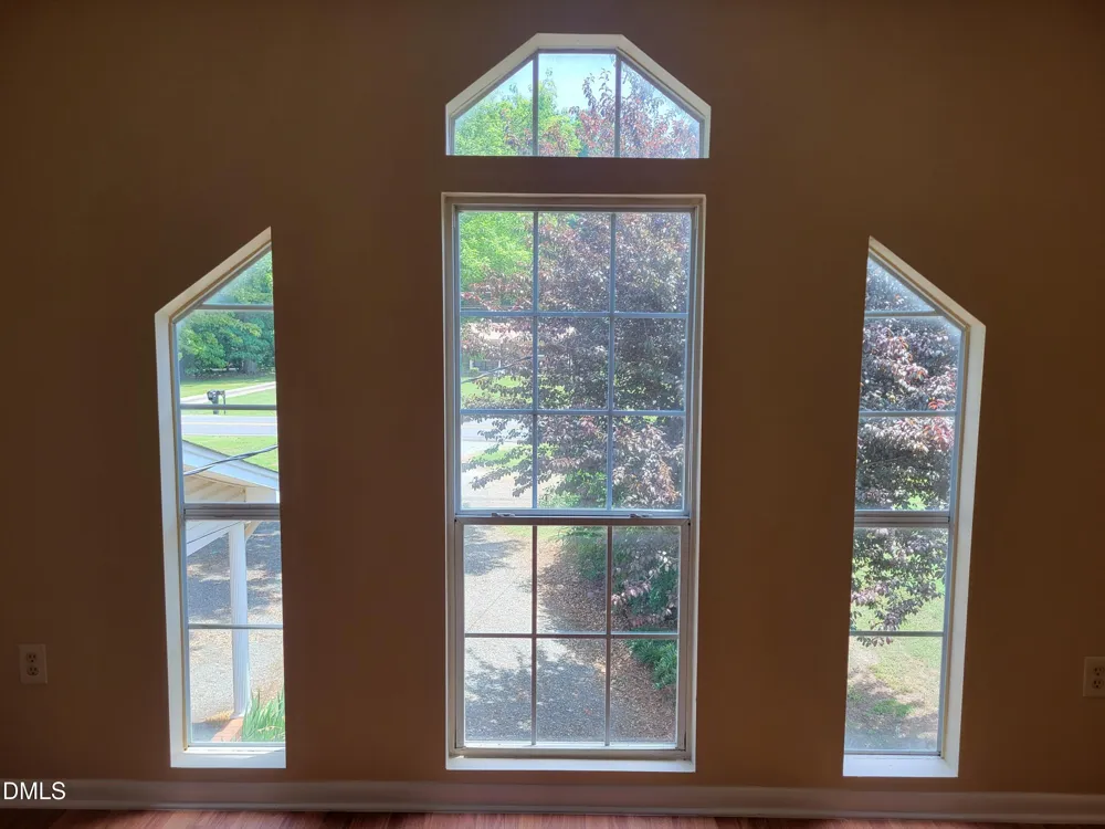 607 E Butler Avenue Liberty, NC 27298