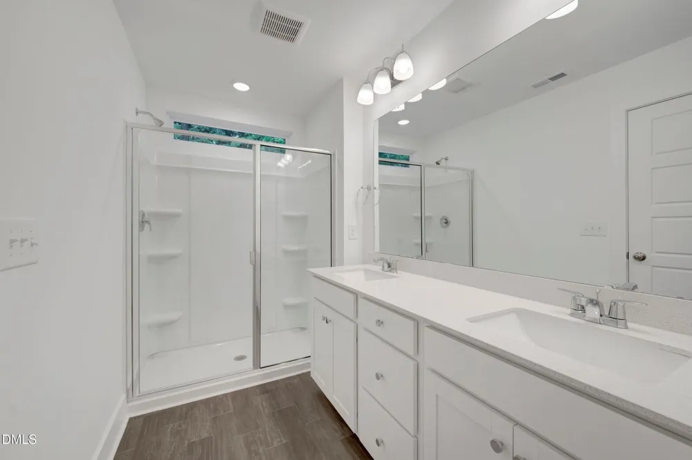 2915 Spring Manor Way Garner, NC 27529