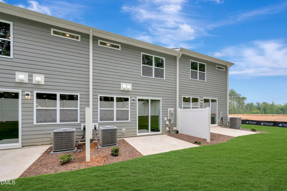 2915 Spring Manor Way Garner, NC 27529