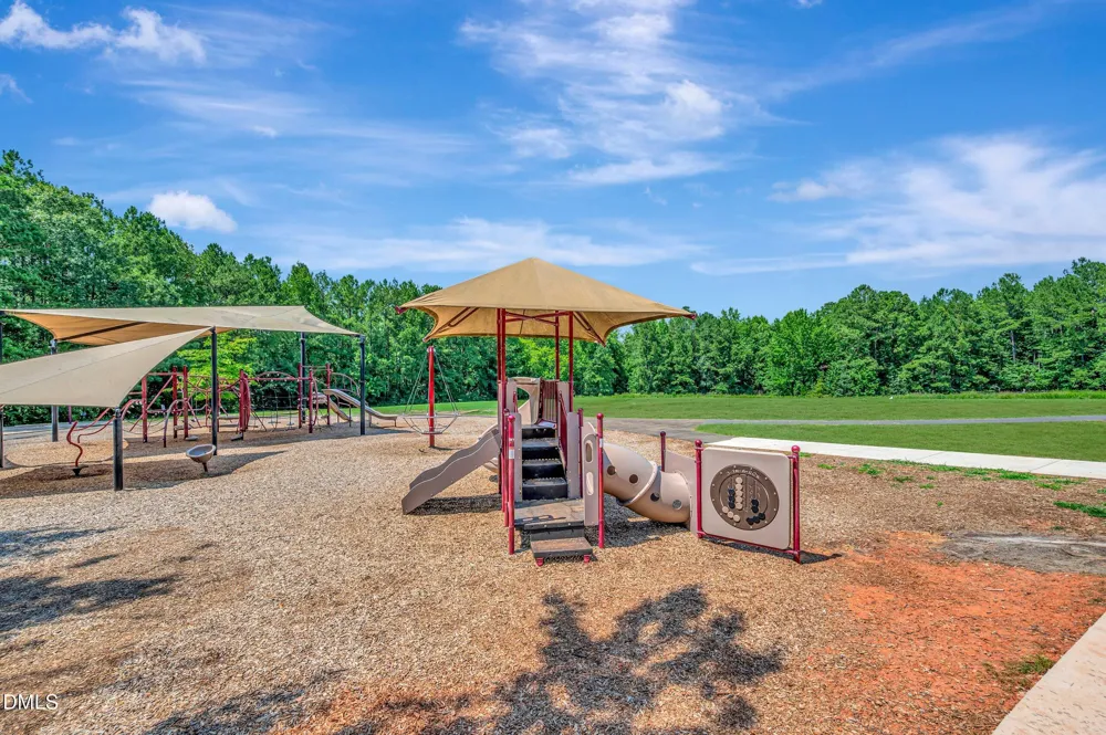 2915 Spring Manor Way Garner, NC 27529