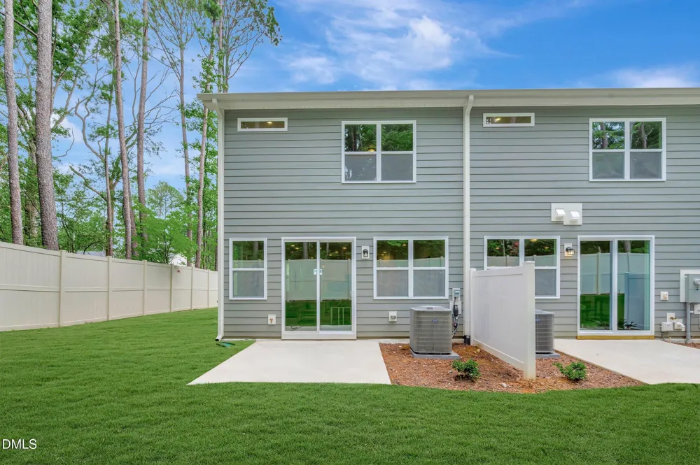 2921 Spring Manor Way Garner, NC 27529
