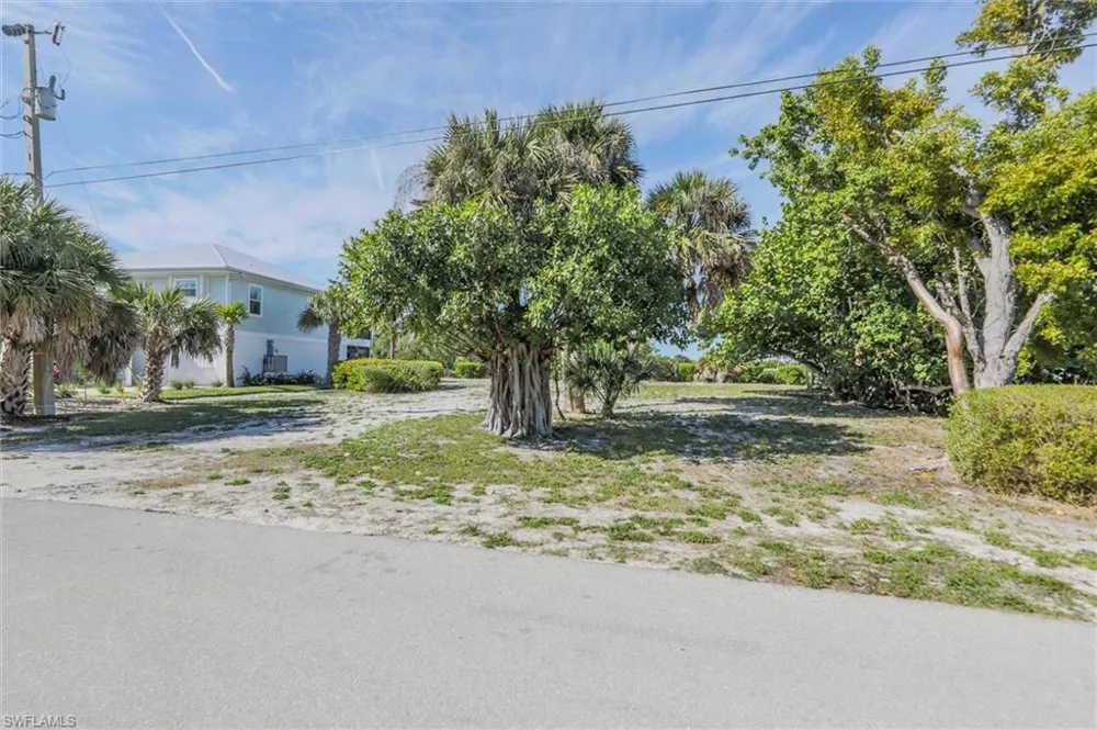 1331 Par View Drive Sanibel, FL 33957