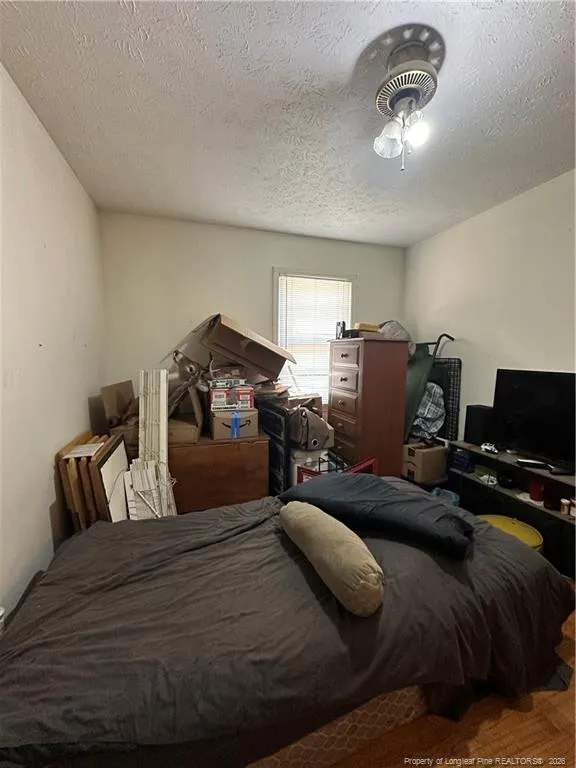 109 W Chestnut Street Maxton, NC 28364