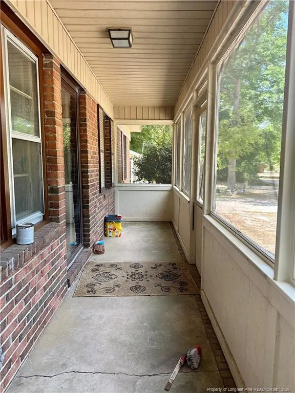 109 W Chestnut Street Maxton, NC 28364