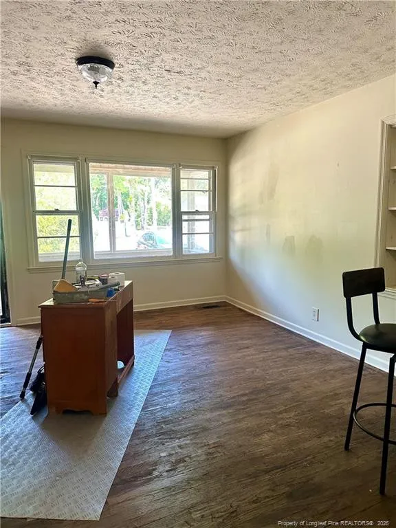 109 W Chestnut Street Maxton, NC 28364