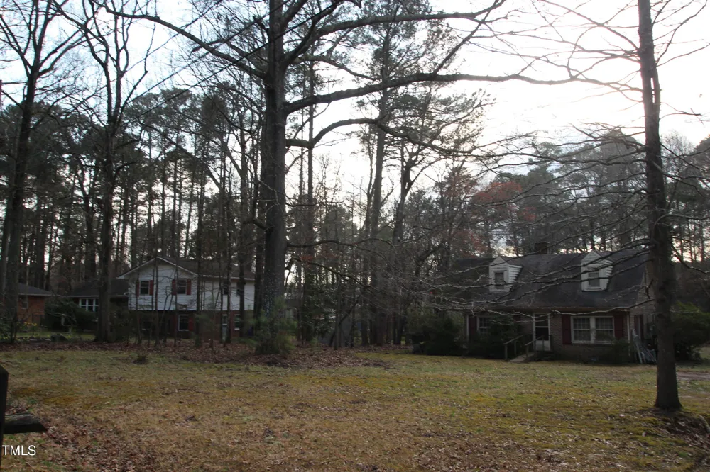 105 Mary Street Carrboro, NC 27510
