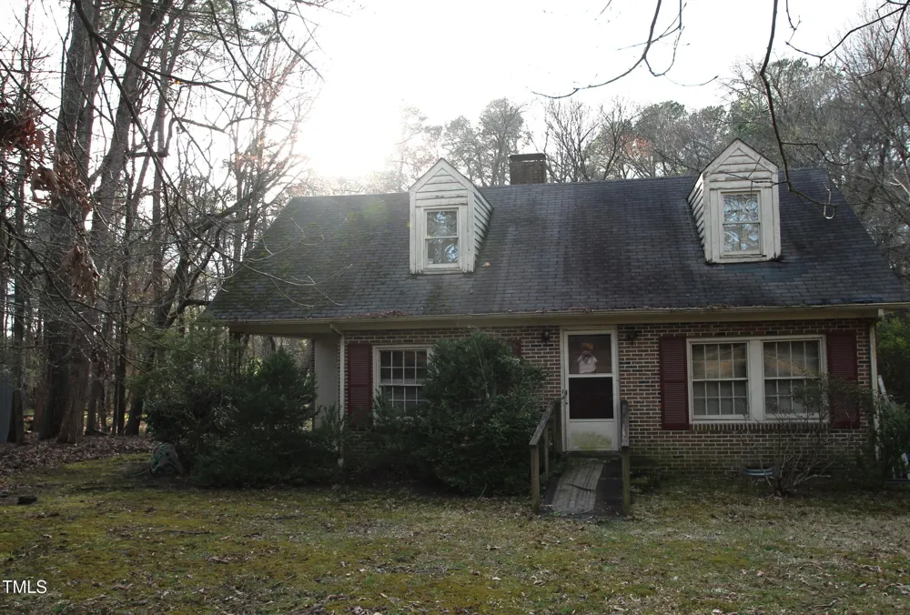 105 Mary Street Carrboro, NC 27510