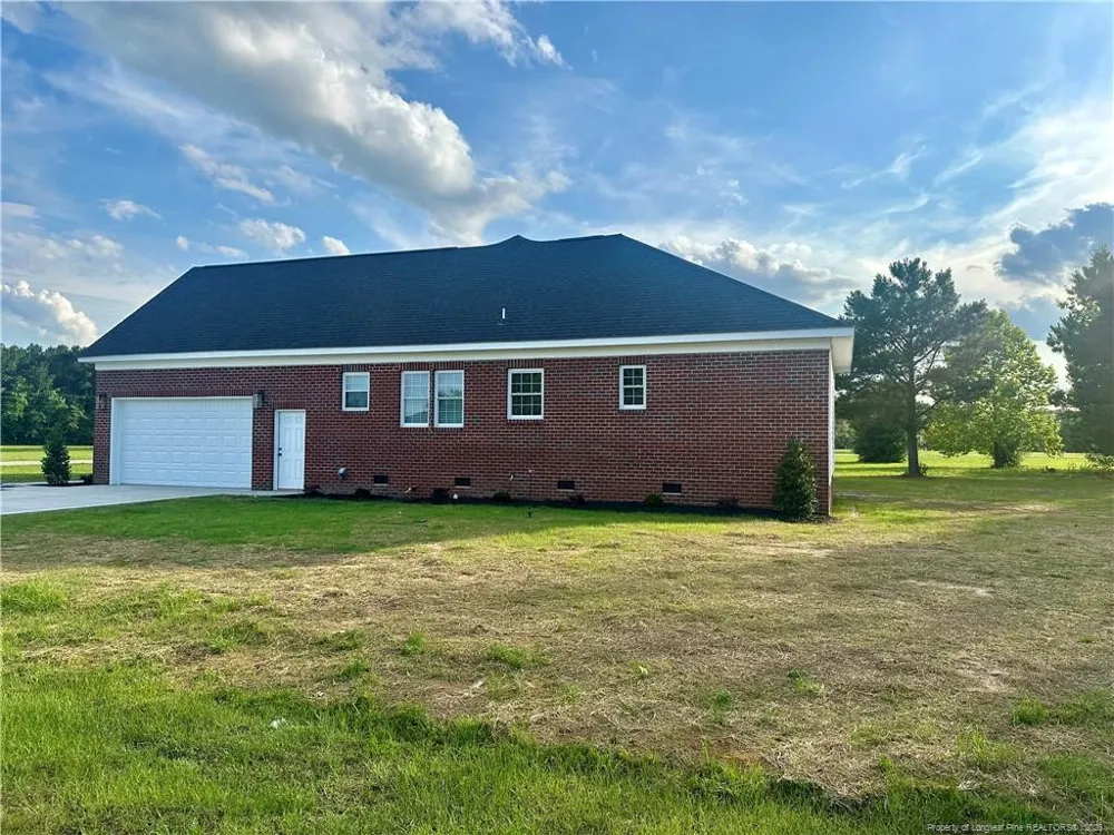 18 Floral Springs Road Lumberton, NC 28360