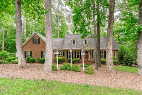 2 Sagamore Place