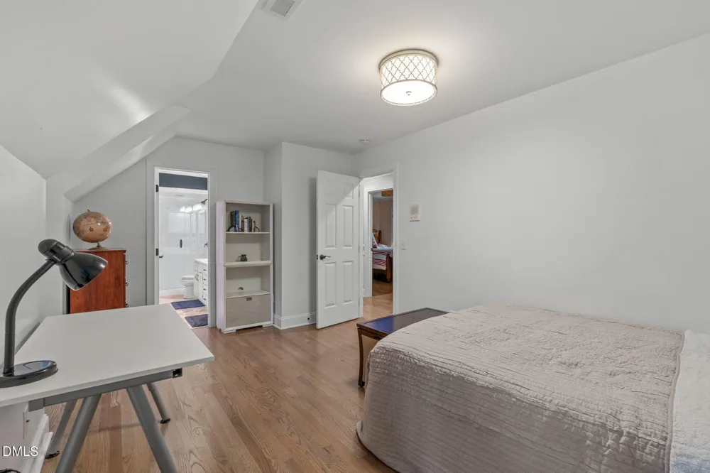 2 Sagamore Place Hillsborough, NC 27278