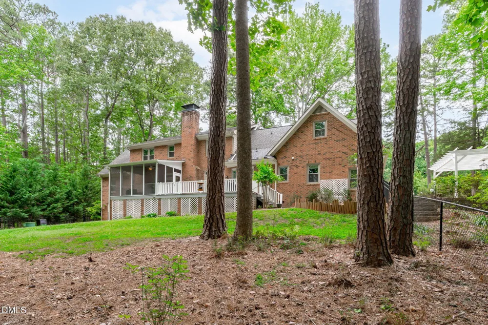 2 Sagamore Place Hillsborough, NC 27278
