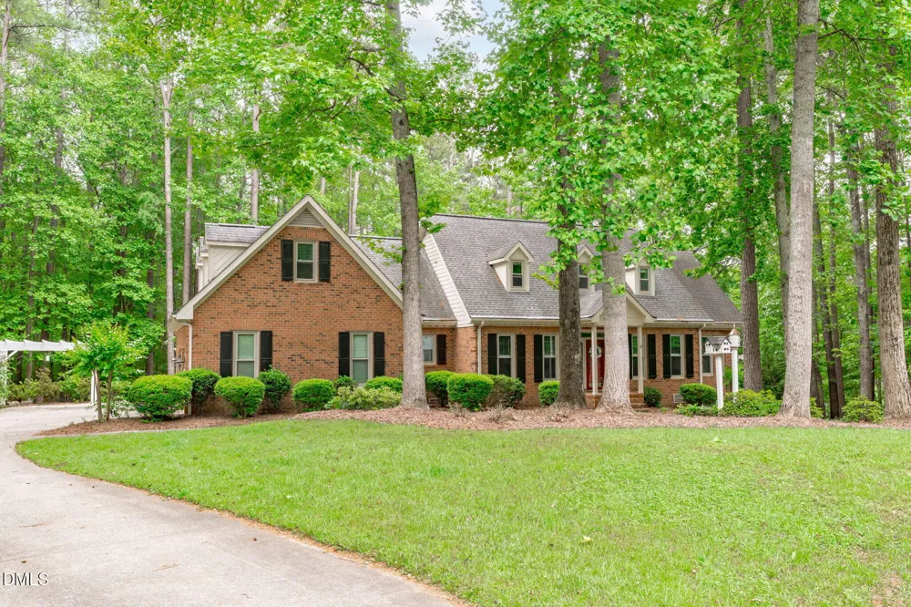 2 Sagamore Place Hillsborough, NC 27278