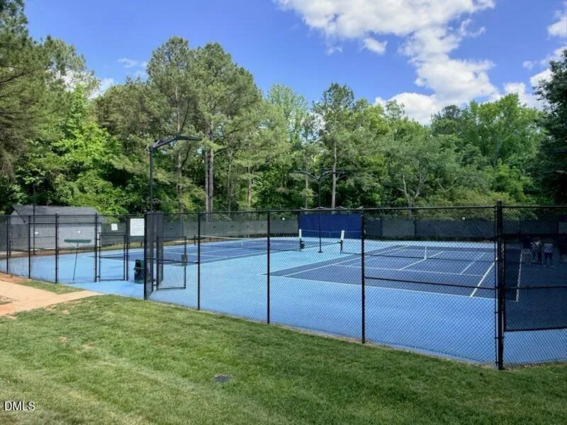 2 Sagamore Place Hillsborough, NC 27278