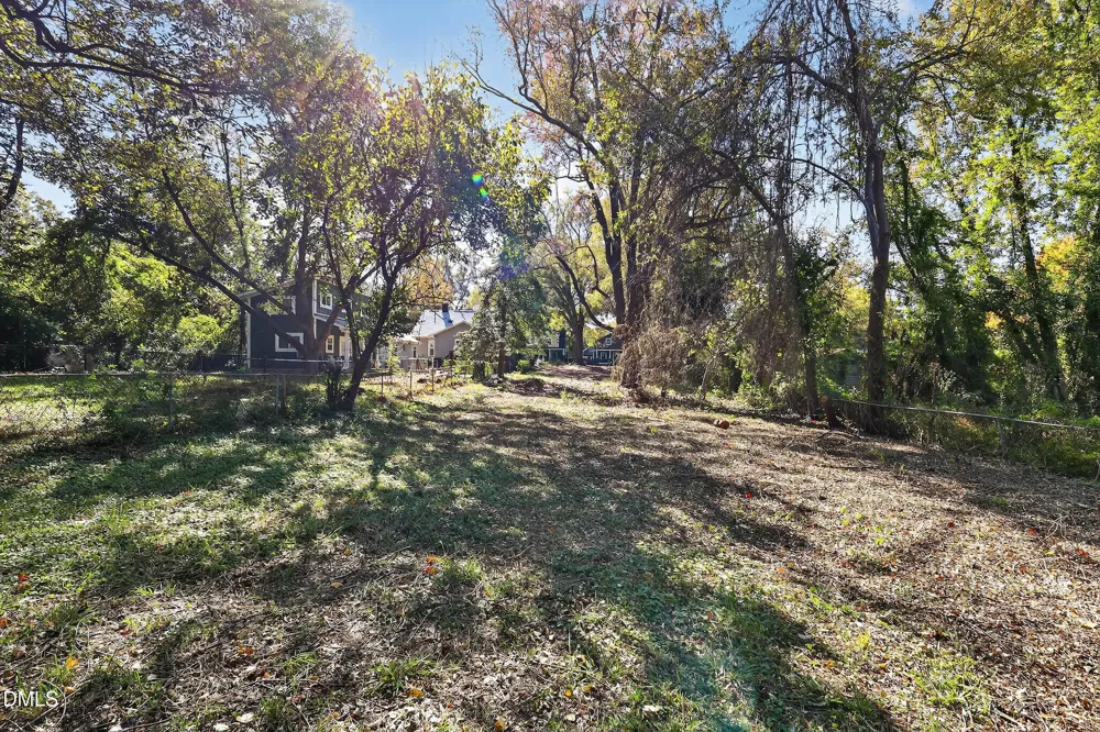 2711-C Ashe Street Durham, NC 27703