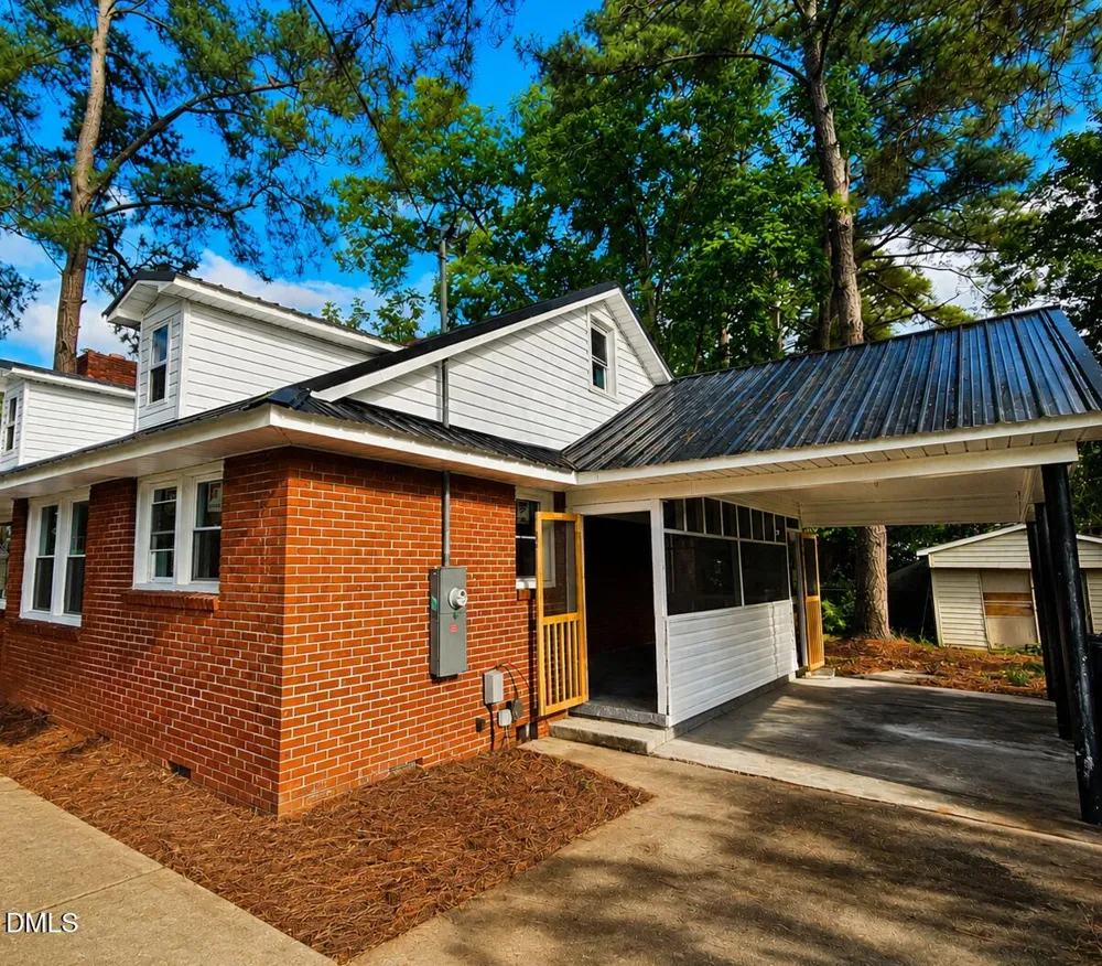 1018 E 9th Street Lumberton, NC 28358