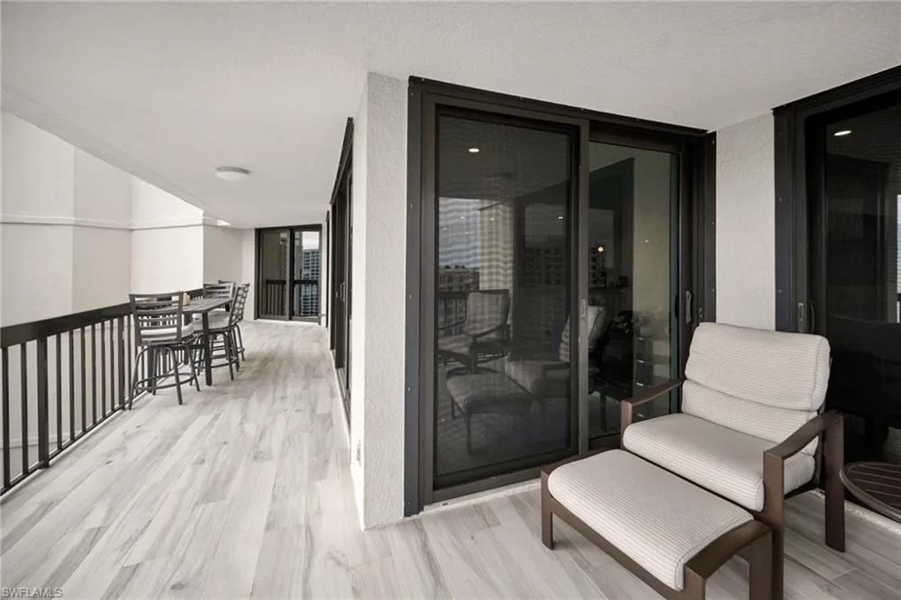 4551 Gulf Shore Boulevard #1805 Naples, FL 34103