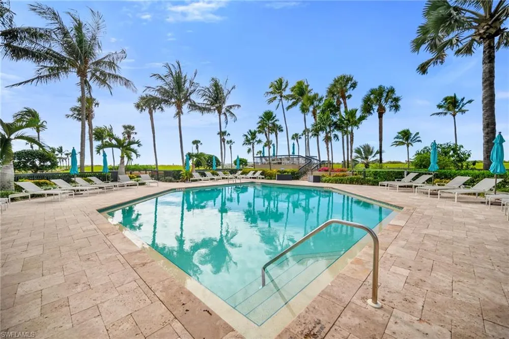 4551 Gulf Shore Boulevard #1805 Naples, FL 34103