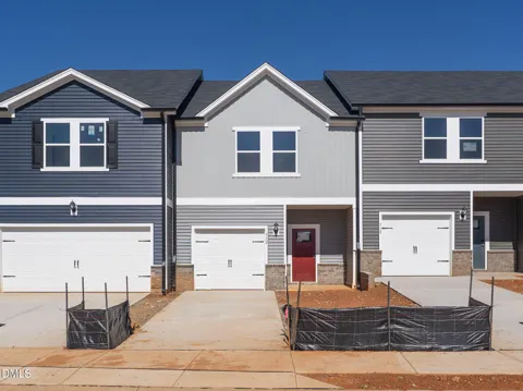 932 Broadleaf Trace