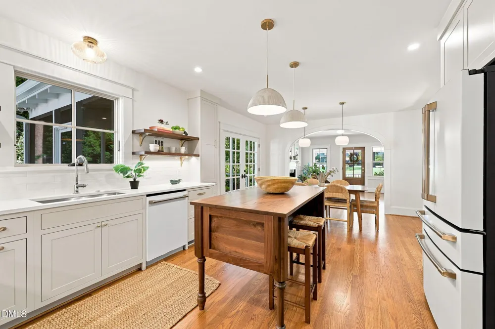 218 Hillsborough Road Carrboro, NC 27510