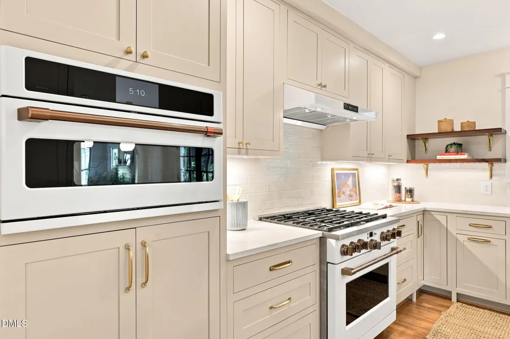 218 Hillsborough Road Carrboro, NC 27510