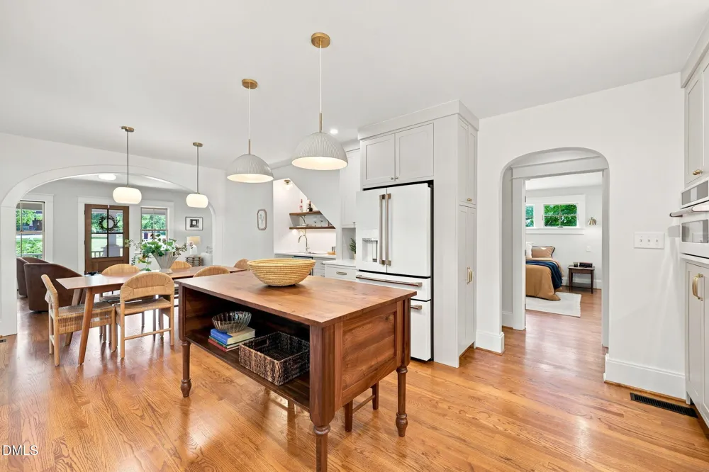 218 Hillsborough Road Carrboro, NC 27510
