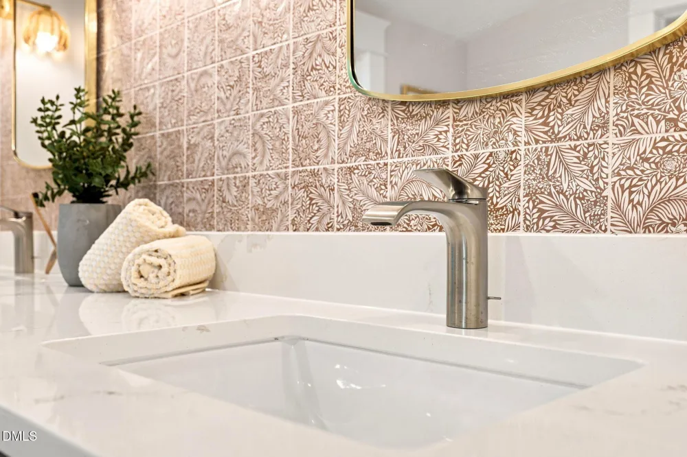 218 Hillsborough Road Carrboro, NC 27510