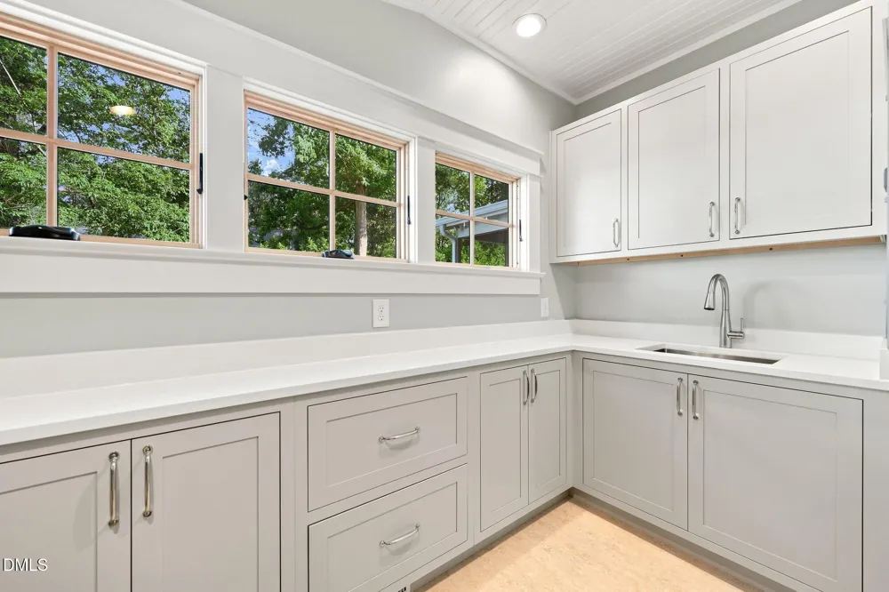 218 Hillsborough Road Carrboro, NC 27510