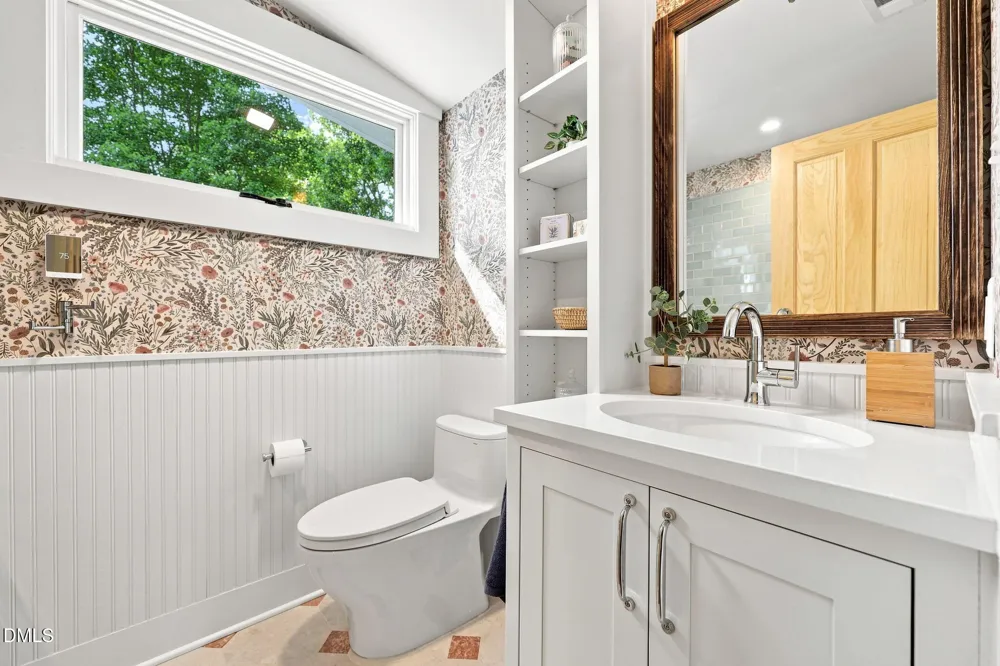 218 Hillsborough Road Carrboro, NC 27510