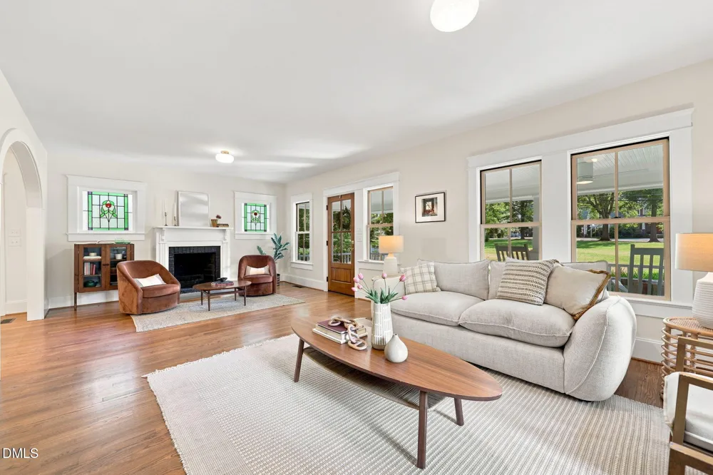 218 Hillsborough Road Carrboro, NC 27510