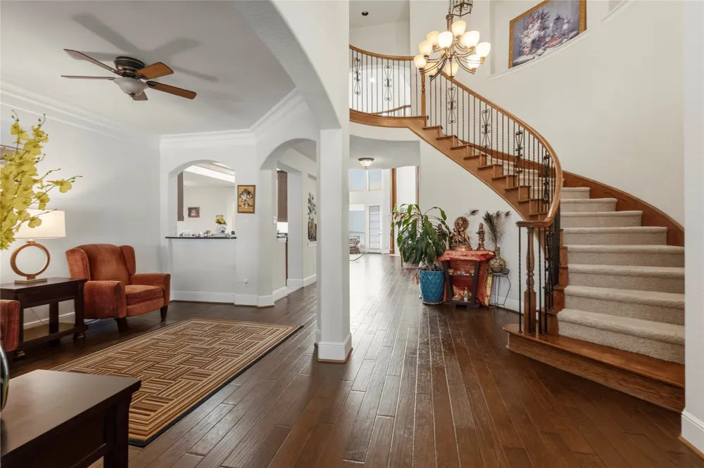 6017 Gentle Way Plano, TX 75024