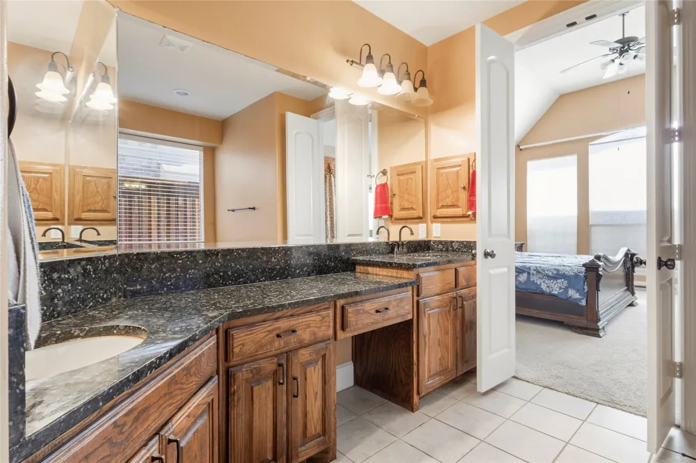 6017 Gentle Way Plano, TX 75024