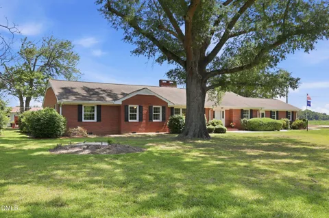 880 Wire Road