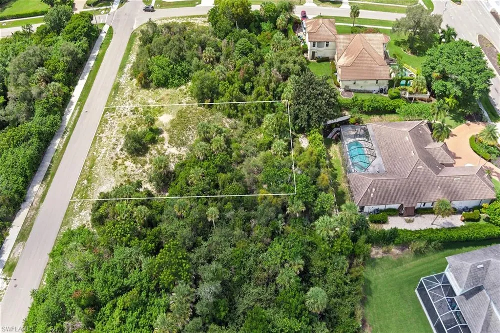 680 Inlet Drive Marco Island, FL 34145