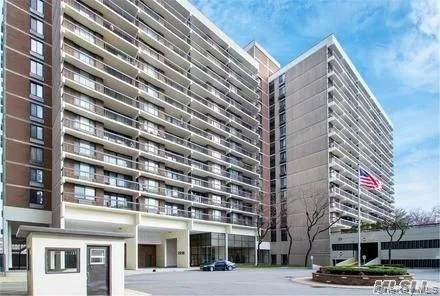 152-18 Union Turnpike #7 P Flushing, NY 11367