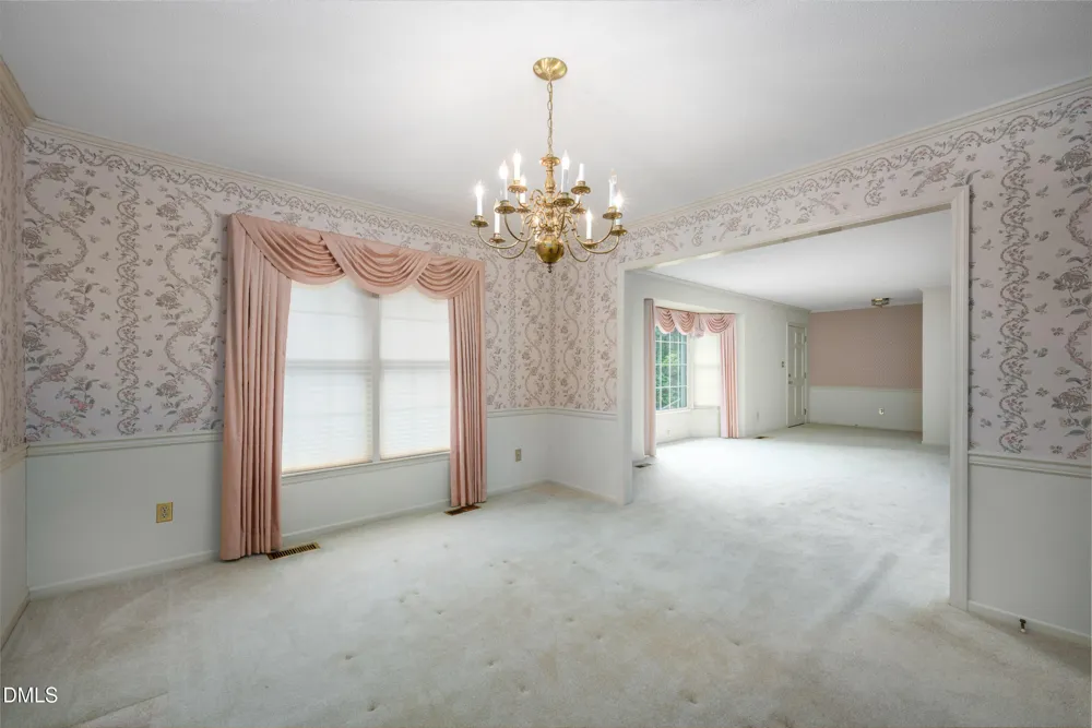 806 Cliftwood Drive Siler City, NC 27344