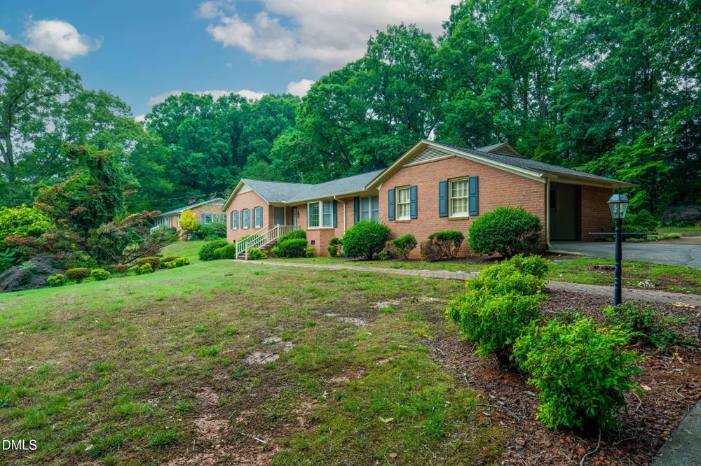806 Cliftwood Drive Siler City, NC 27344