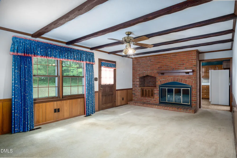 806 Cliftwood Drive Siler City, NC 27344