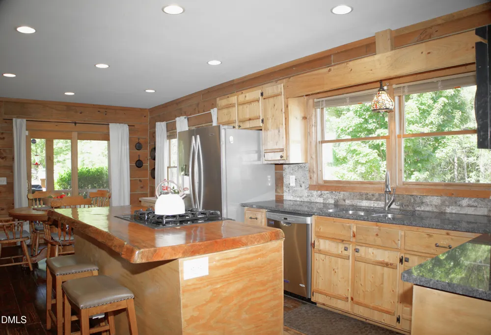 1656 Nc 42 Highway Moncure, NC 27559