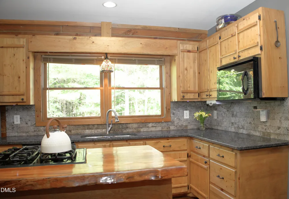 1656 Nc 42 Highway Moncure, NC 27559