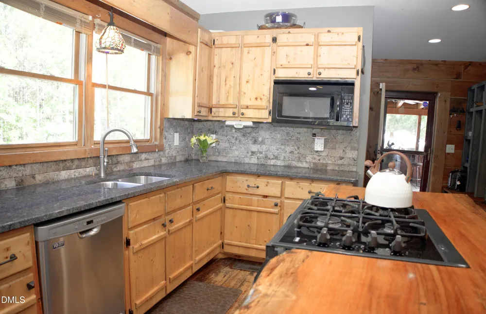 1656 Nc 42 Highway Moncure, NC 27559