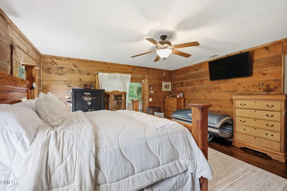1656 Nc 42 Highway Moncure, NC 27559