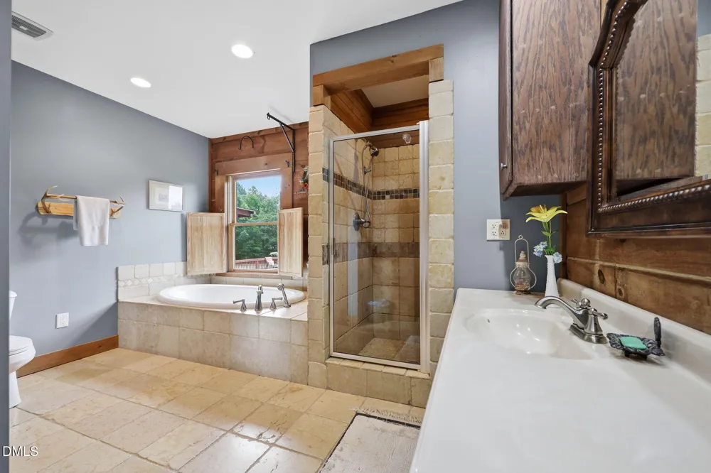 1656 Nc 42 Highway Moncure, NC 27559