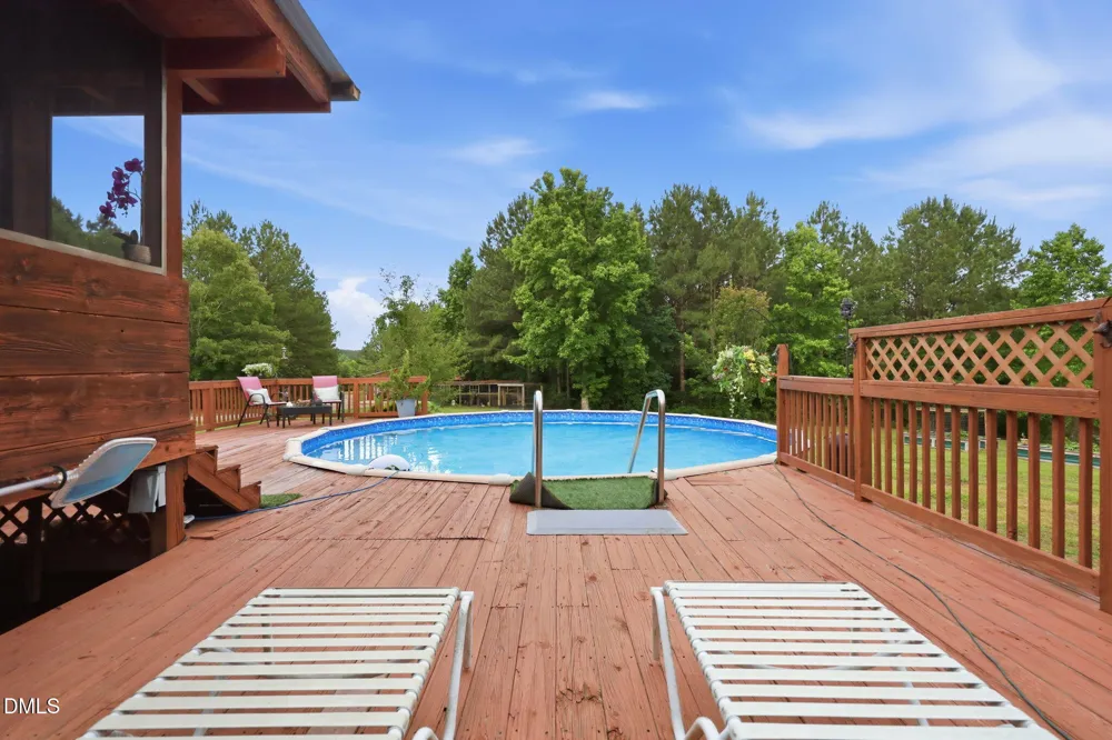 1656 Nc 42 Highway Moncure, NC 27559