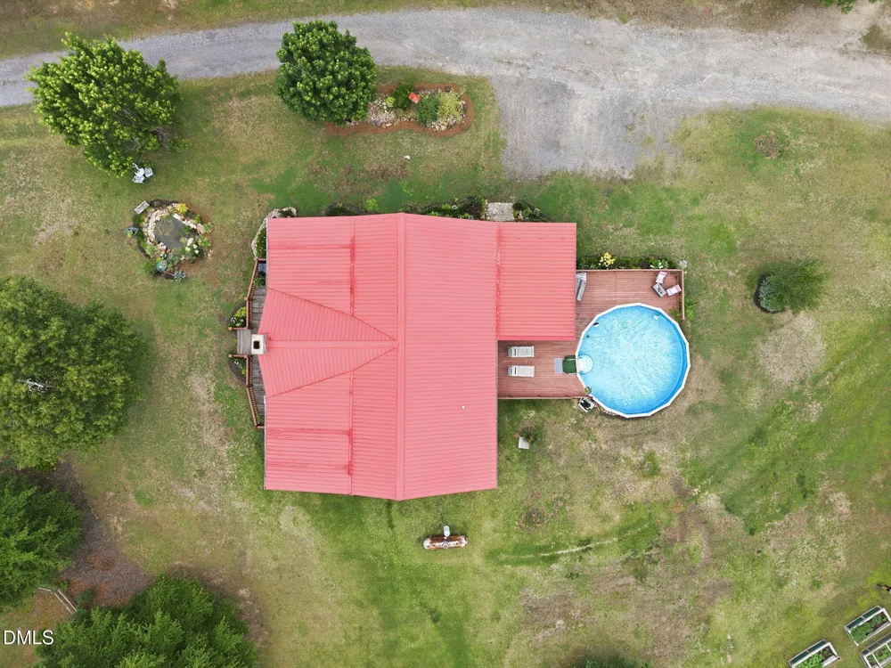 1656 Nc 42 Highway Moncure, NC 27559
