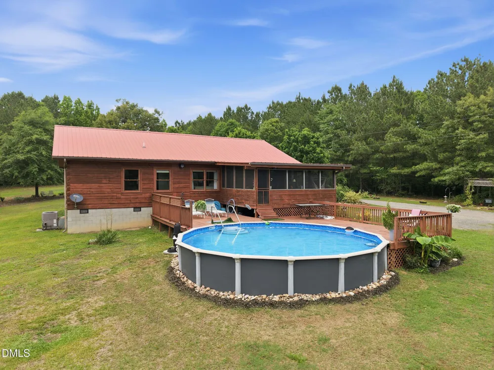 1656 Nc 42 Highway Moncure, NC 27559