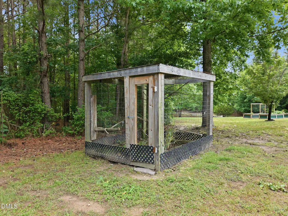 1656 Nc 42 Highway Moncure, NC 27559